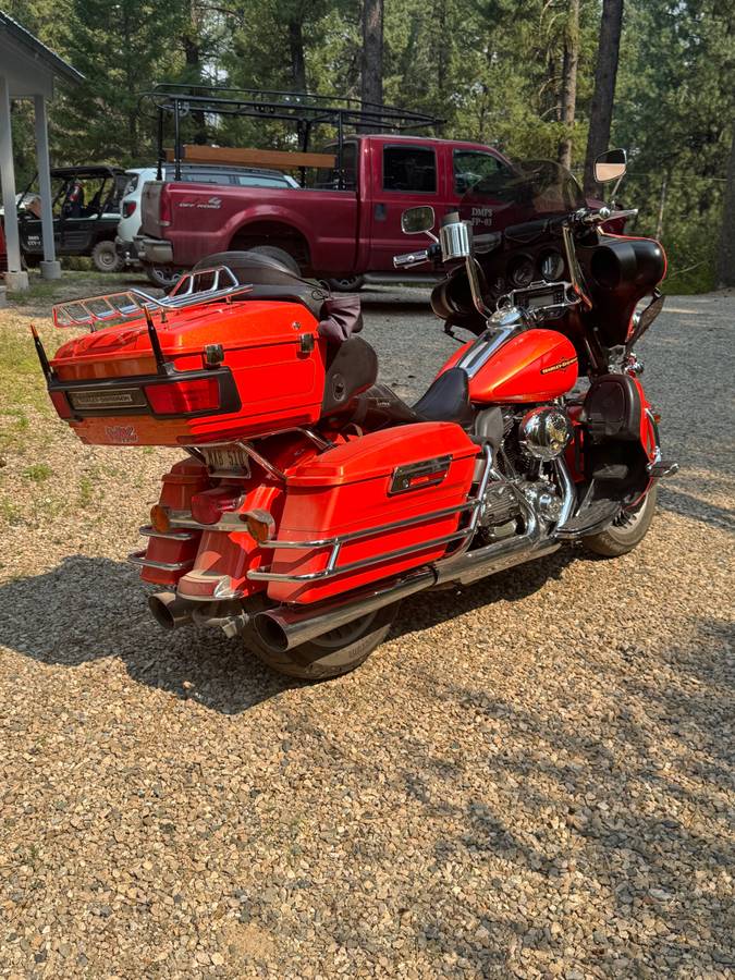2012 Harley-Davidson, Import USA — Foto 3 z 5