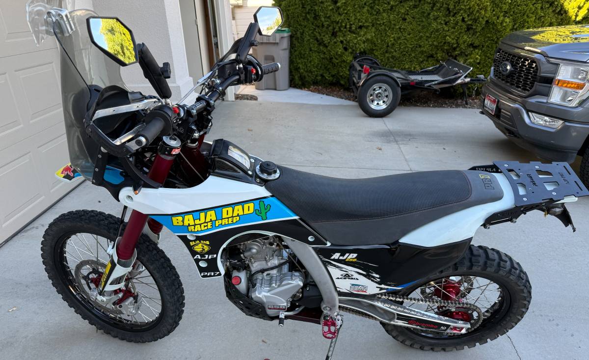 2018 Suzuki, Import USA — Foto 2 z 12