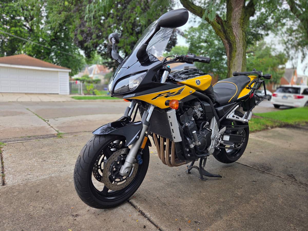 2003 Yamaha, Import USA — Foto 1
