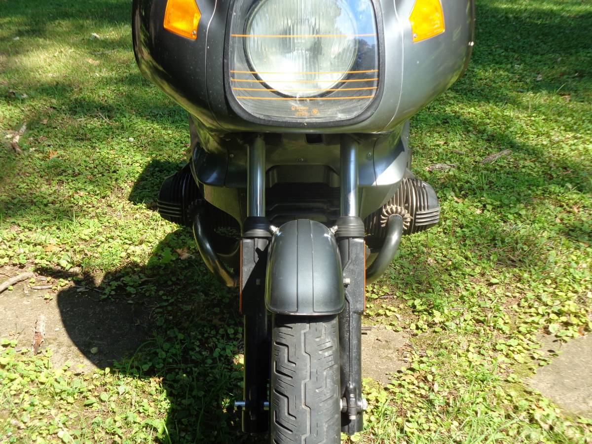 1981 BMW, Import USA — Foto 2 z 12