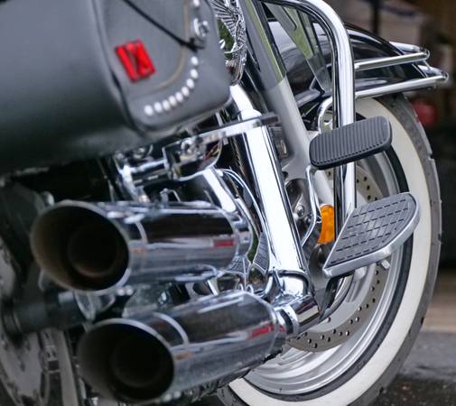 2008 Suzuki, Import USA — Foto 9 z 12