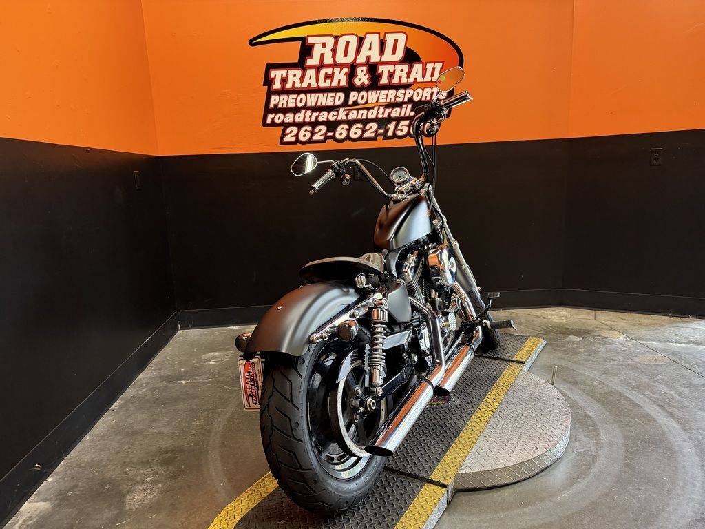 2012 Harley-Davidson, Import USA — Foto 3 z 12