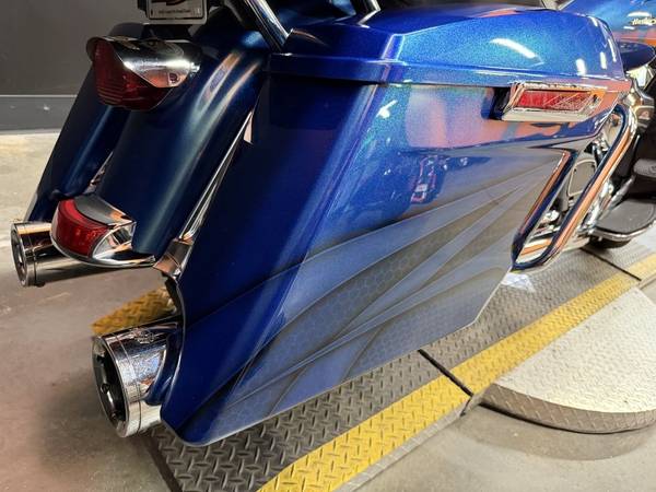 2014 Harley-Davidson, Import USA — Foto 10 z 12