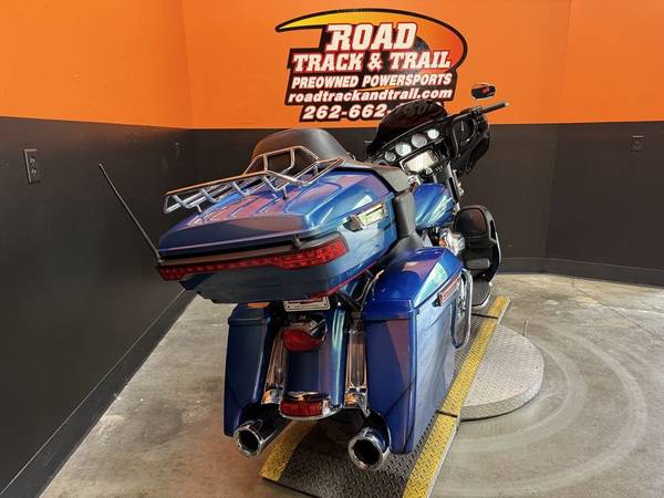 2014 Harley-Davidson, Import USA — Foto 2 z 12