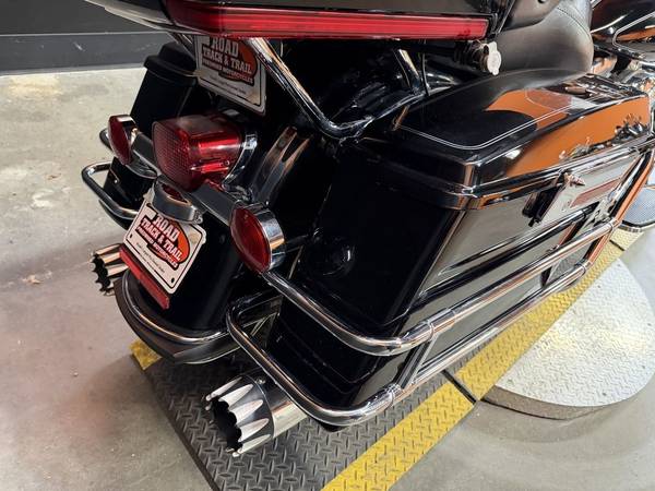 2009 Harley-Davidson, Import USA — Foto 10 z 12