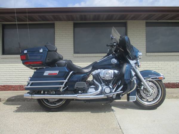 2004 Harley-Davidson, Import USA — Foto 1