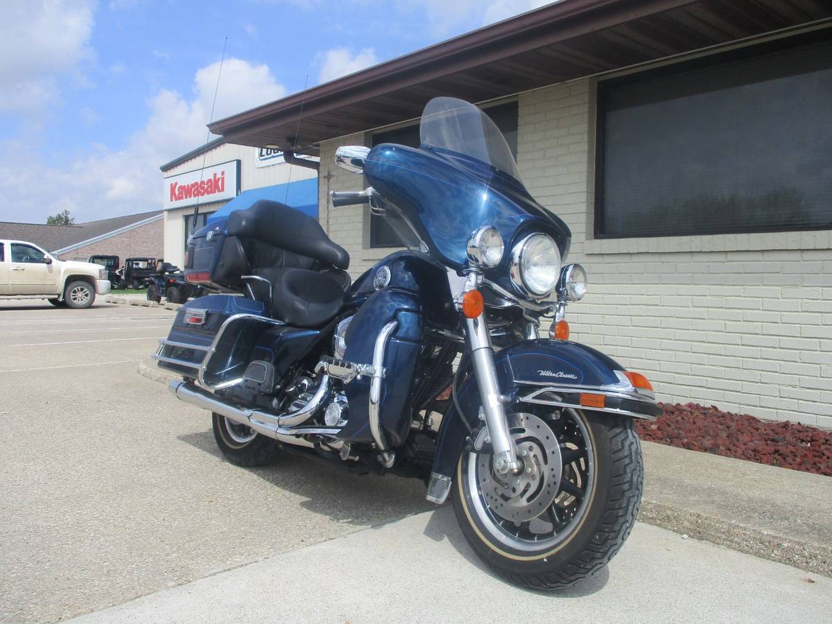 2004 Harley-Davidson, Import USA — Foto 3 z 9