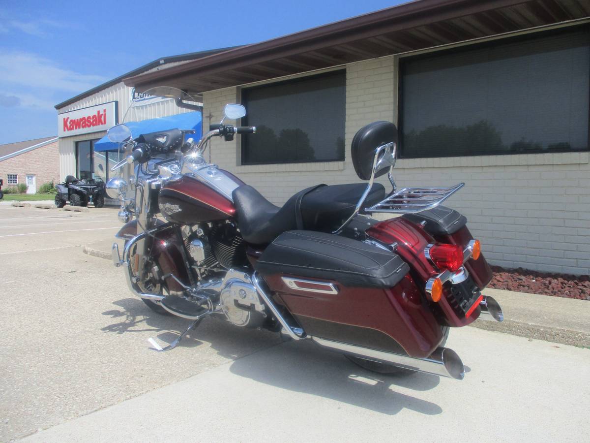 2015 Harley-Davidson, Import USA — Foto 5 z 9