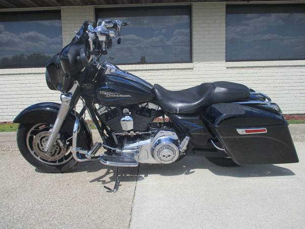 2007 Harley-Davidson, Import USA — Foto 2 z 9