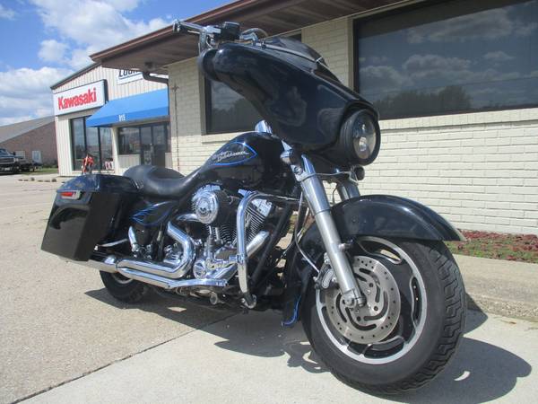 2007 Harley-Davidson, Import USA — Foto 3 z 9