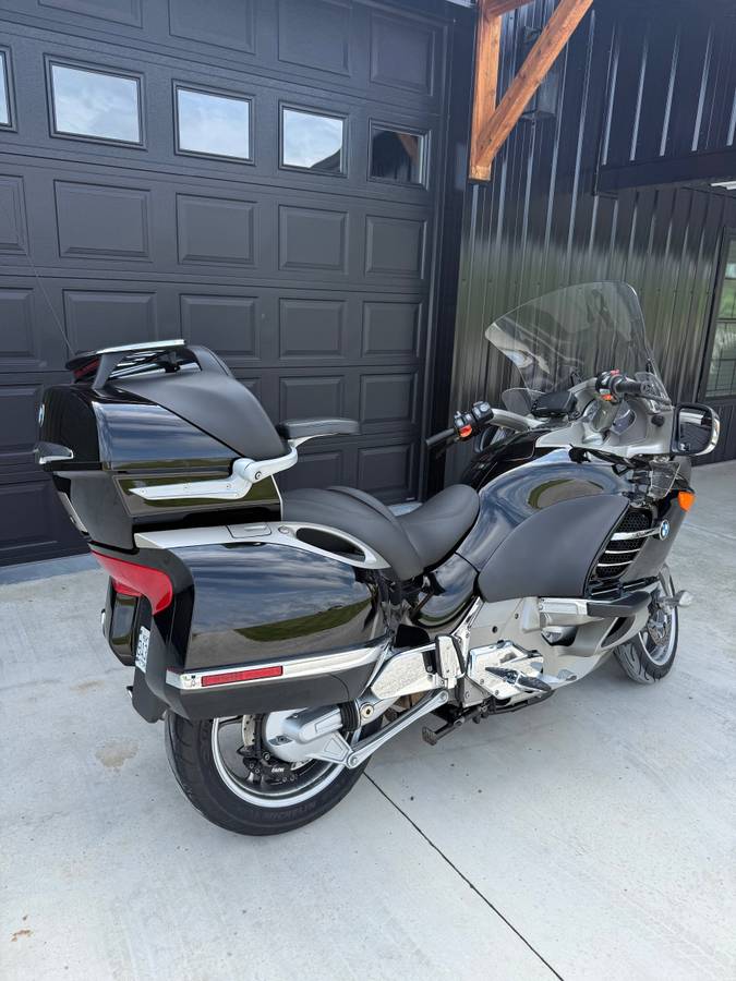 2009 BMW, Import USA — Foto 4 z 7