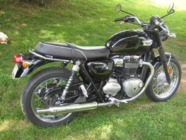 2018 Triumph, Import USA — Foto 1 | AMECAR 2018 Triumph, Import USA — Foto 1