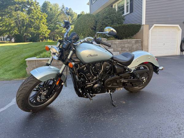 2025 Indian, Import USA — Foto 1