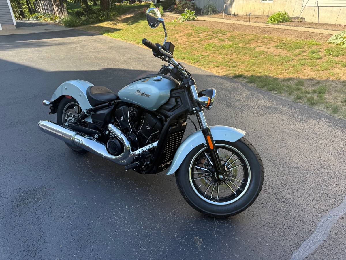 2025 Indian, Import USA — Foto 6 z 12