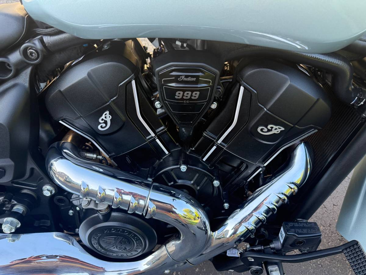 2025 Indian, Import USA — Foto 7 z 12