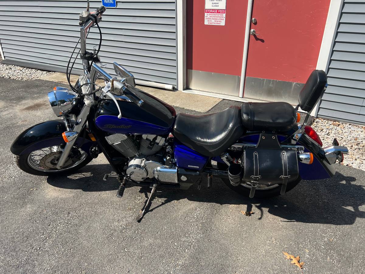 2004 Harley-Davidson, Import USA — Foto 4 z 12