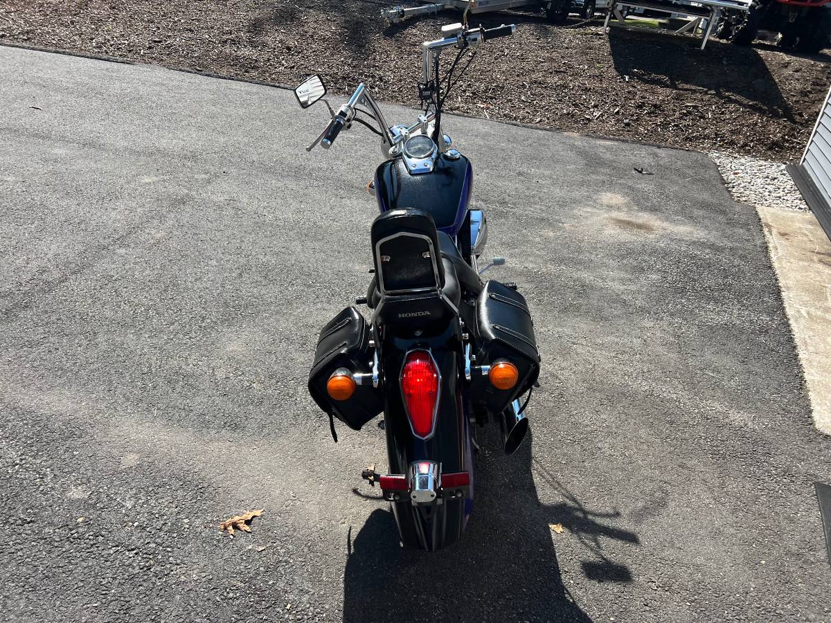 2004 Harley-Davidson, Import USA — Foto 8 z 12