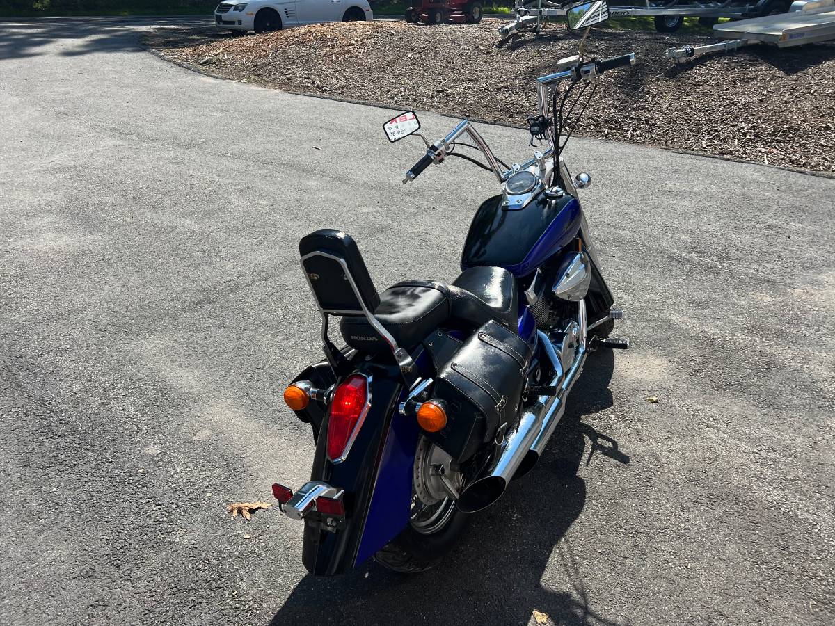 2004 Harley-Davidson, Import USA — Foto 9 z 12