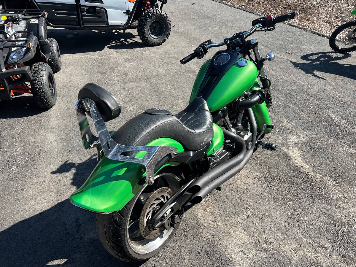 2008 Harley-Davidson, Import USA — Foto 5 z 12