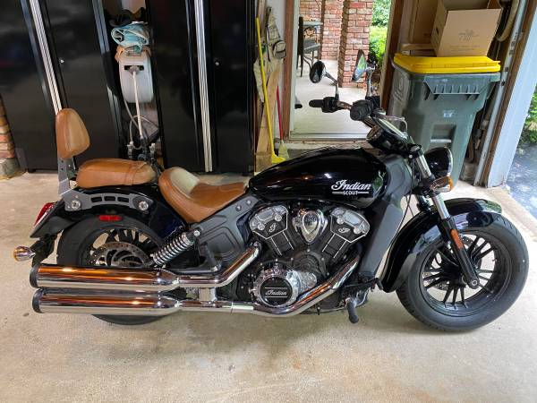 2015 Indian, Import USA — Foto 4 z 10