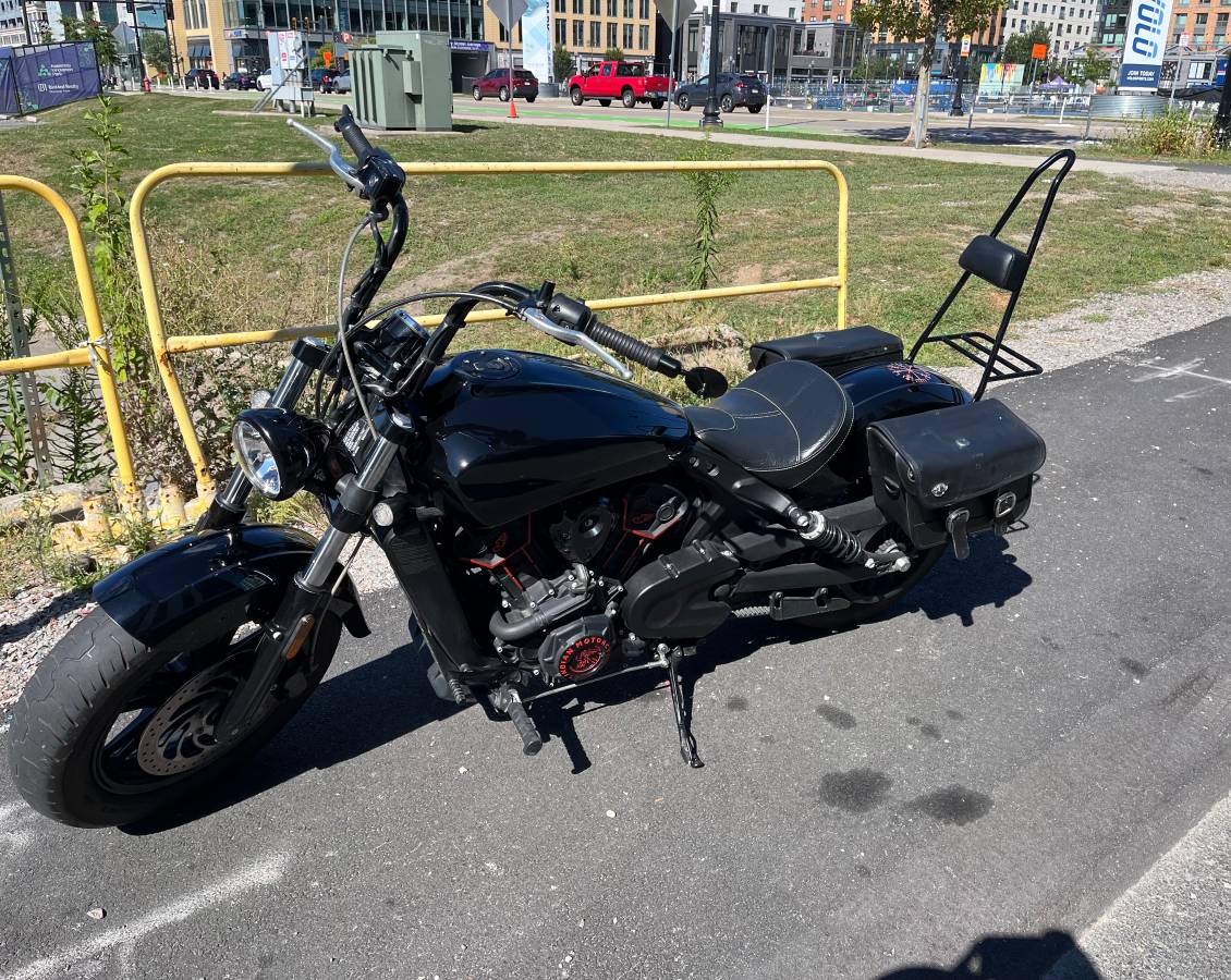 2017 Indian, schwarz, Import USA — Foto 5 z 7