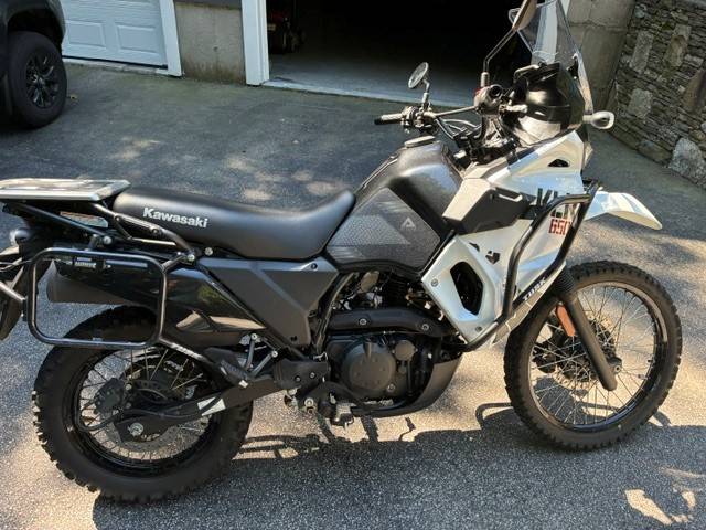 2024 Kawasaki, Import USA — Foto 1