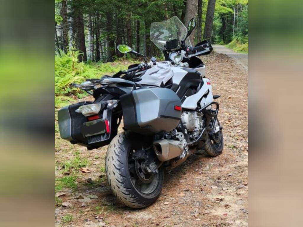 2016 BMW, Import USA — Foto 4 z 10
