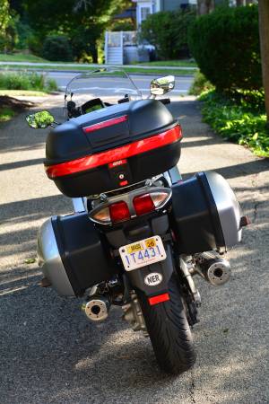 2010 Yamaha, Import USA — Foto 6 z 12