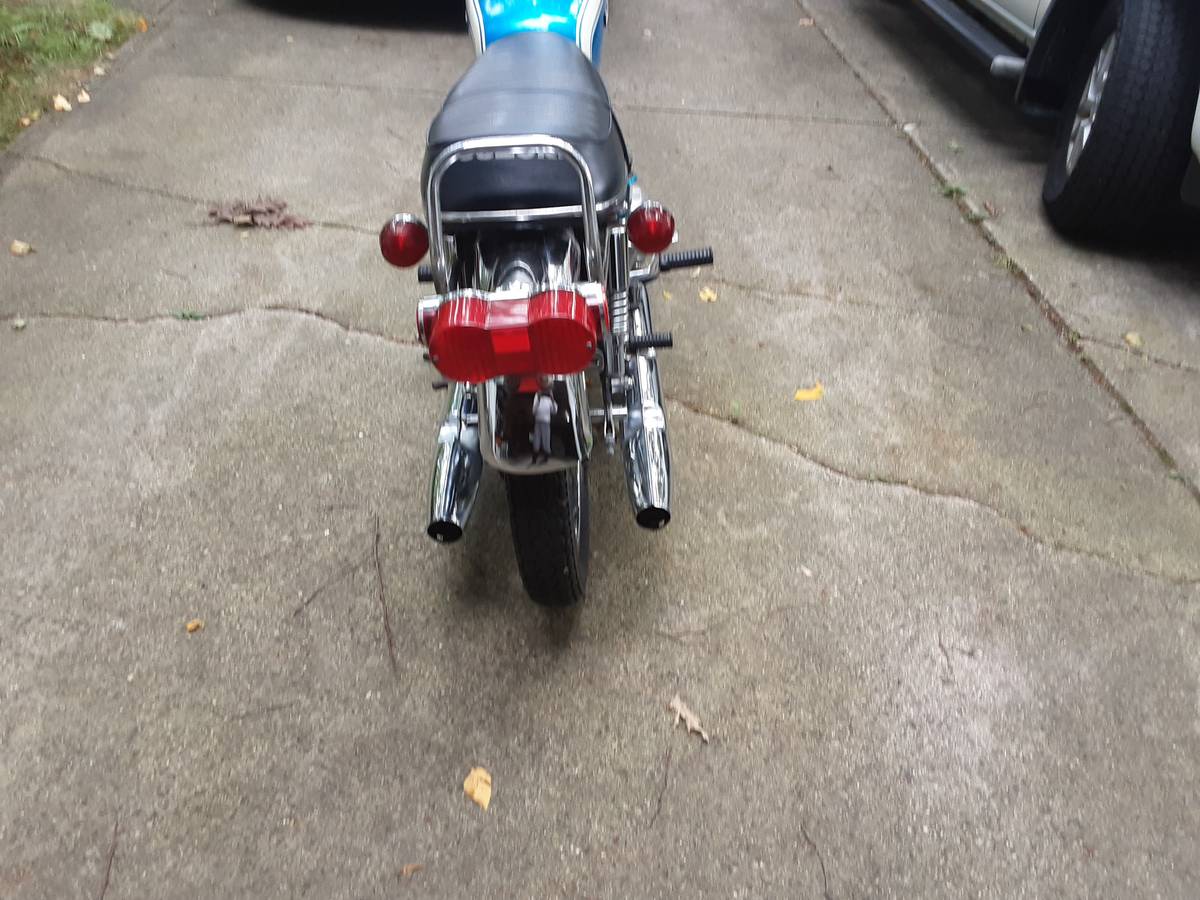 Suzuki, Import USA — Foto 2 z 5
