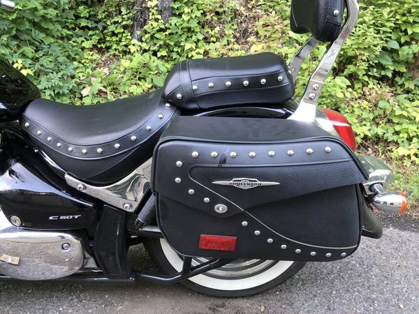 2019 Suzuki, schwarz, Import USA — Foto 9 z 11