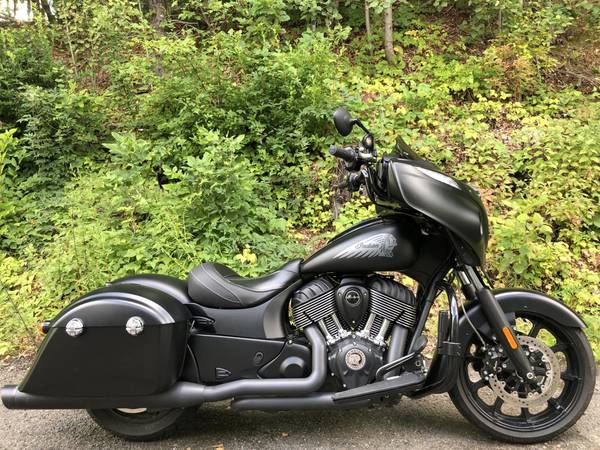 2018 Indian, schwarz, Import USA — Foto 1