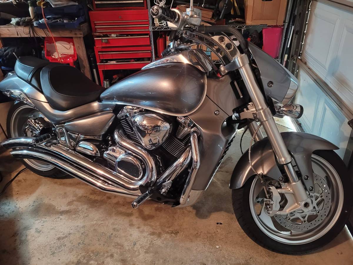 2009 Suzuki, Import USA — Foto 1