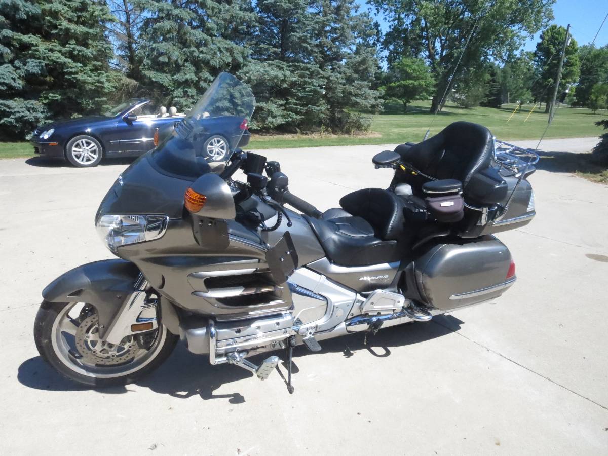 2006 Honda, gold, Import USA — Foto 5 z 11