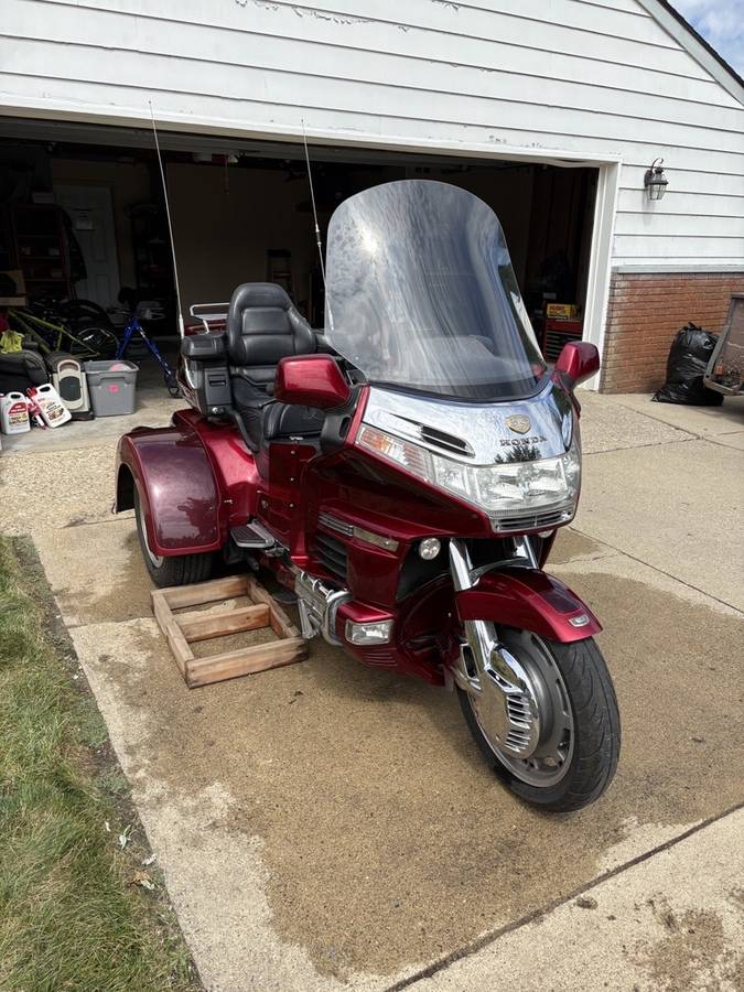 1998 Honda, gold, Import USA — Foto 12 z 12
