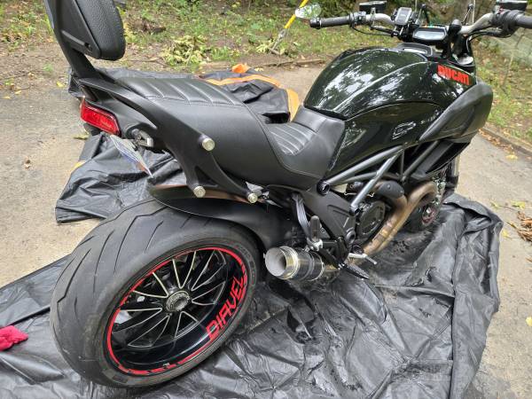 2014 Ducati, Import USA — Foto 3 z 12