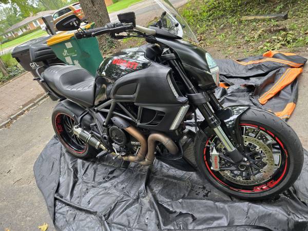 2014 Ducati, Import USA — Foto 4 z 12