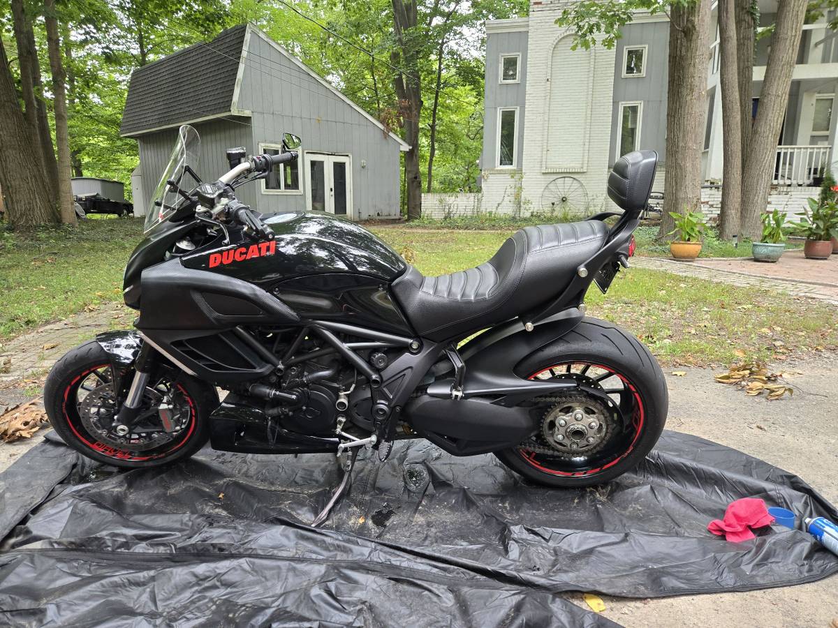 2014 Ducati, Import USA — Foto 8 z 12