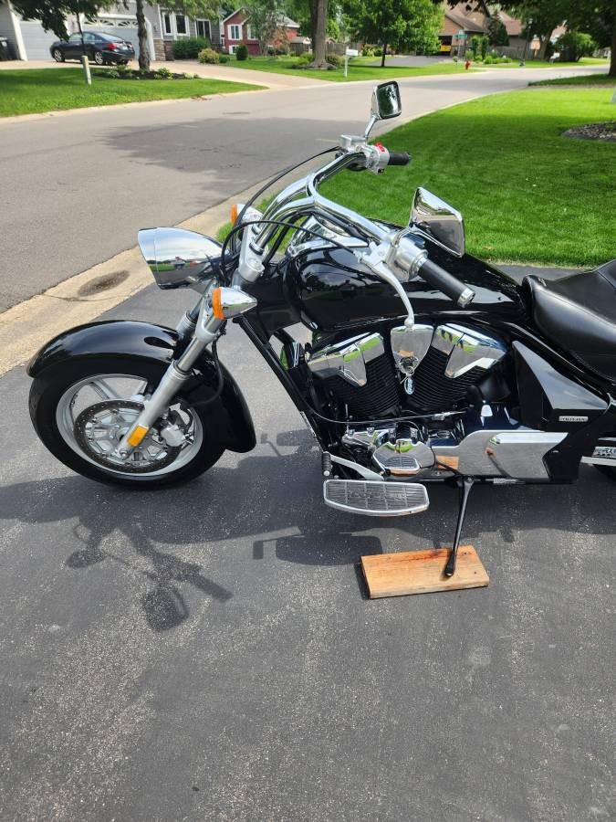 2010 Honda, Import USA — Foto 5 z 10