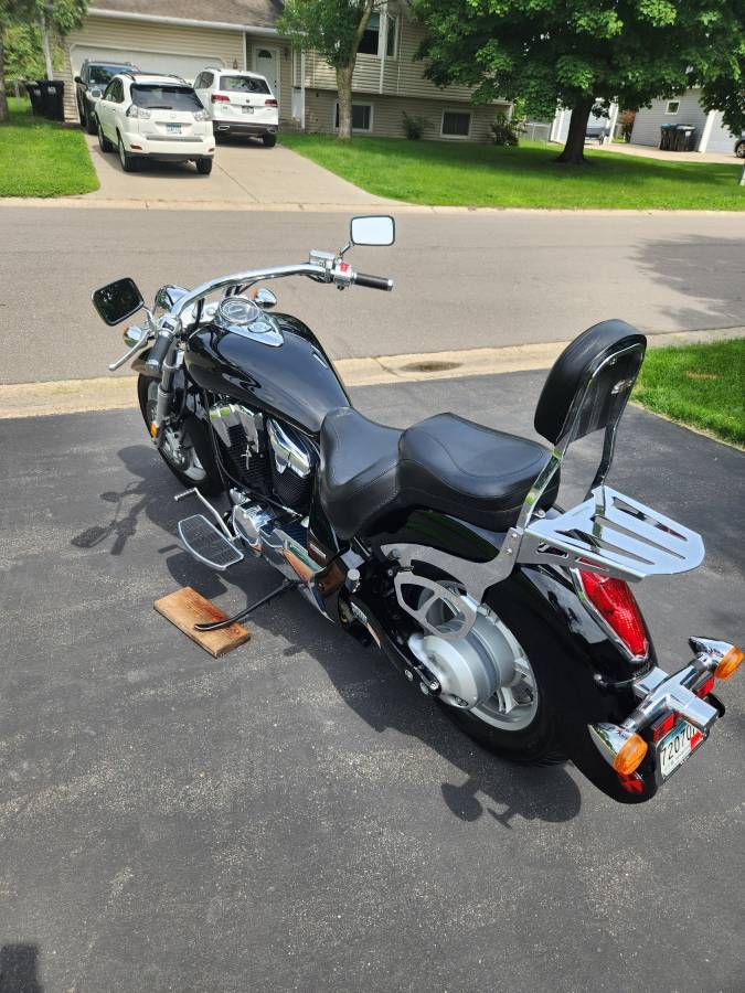 2010 Honda, Import USA — Foto 8 z 10