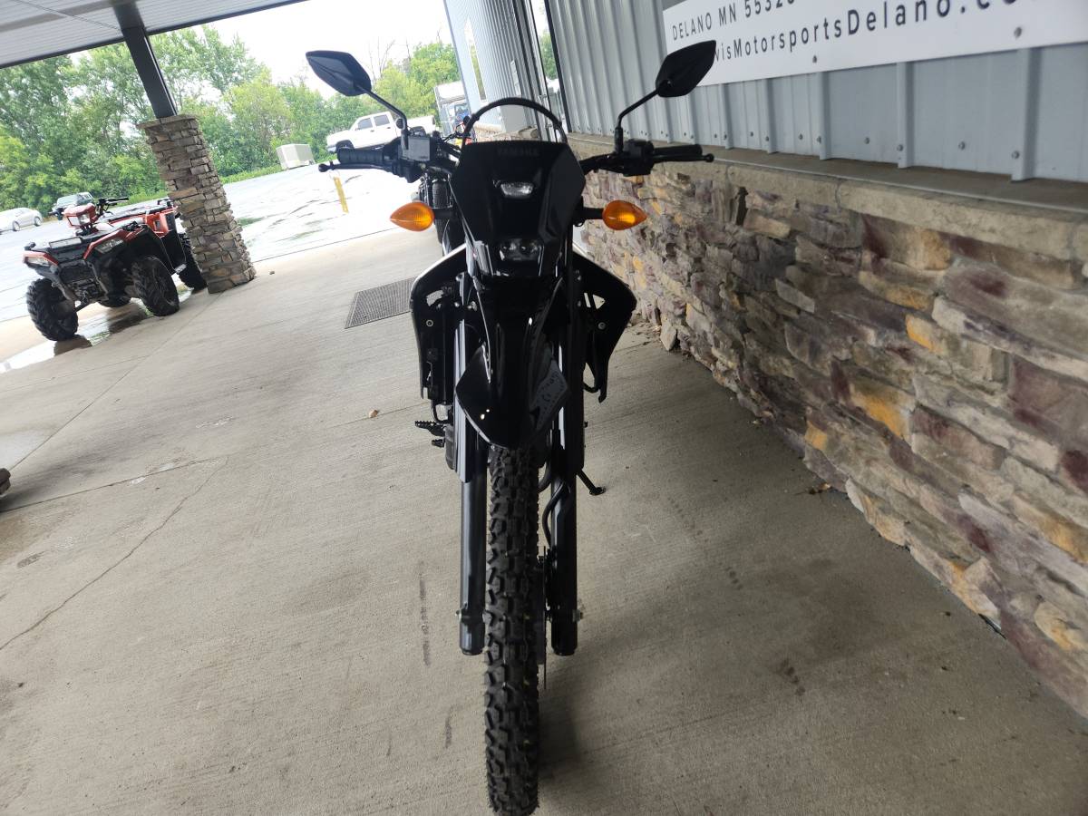 2026 Yamaha, schwarz, Import USA — Foto 12 z 12