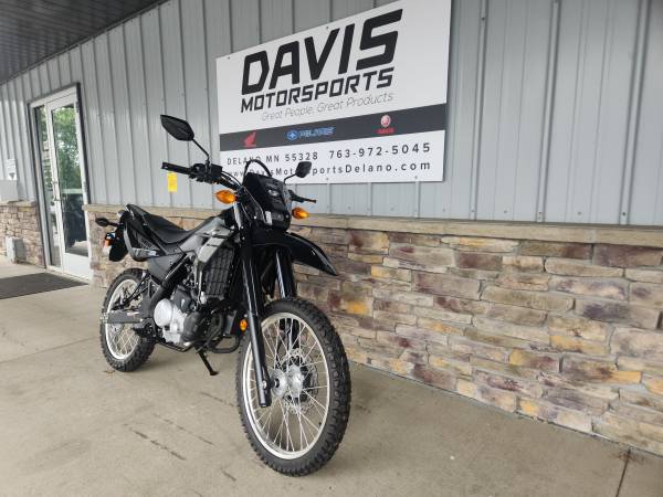 2026 Yamaha, schwarz, Import USA — Foto 3 z 12