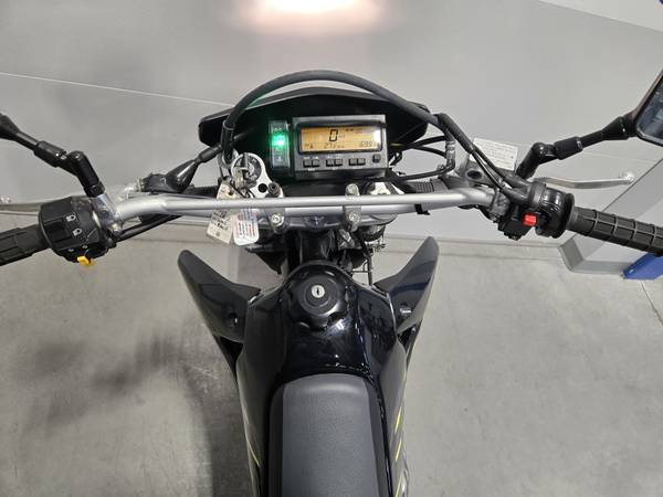 2023 Suzuki, Import USA — Foto 10 z 10