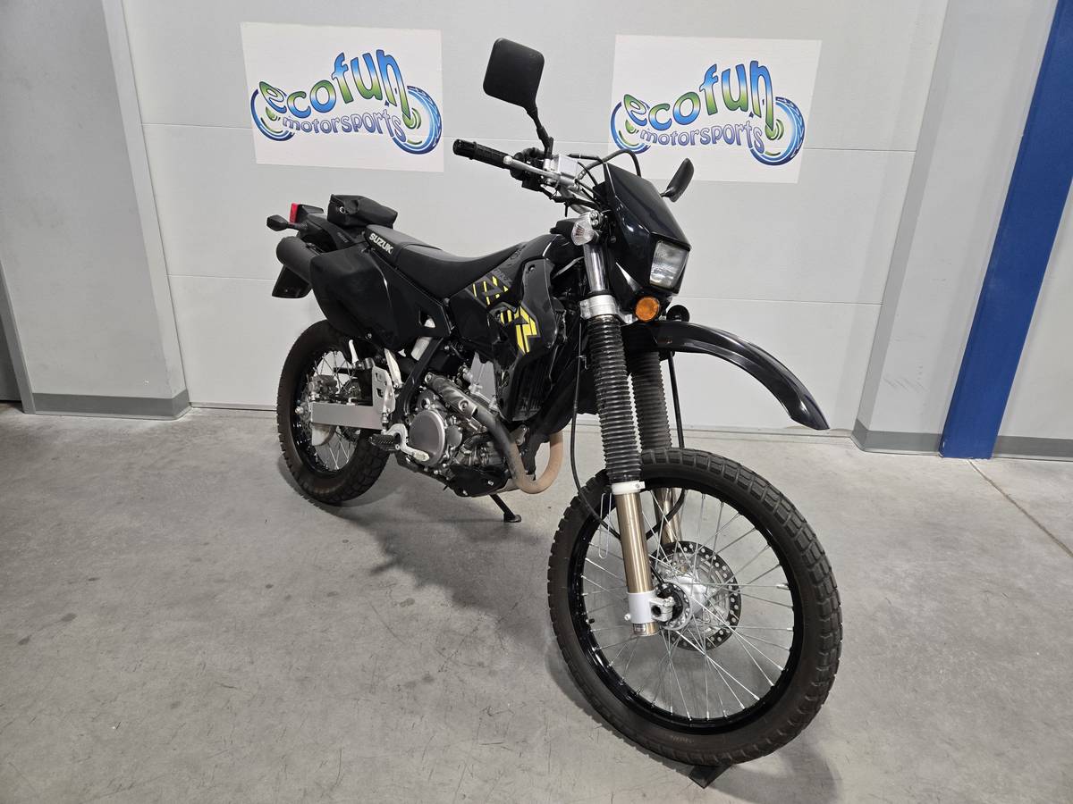 2023 Suzuki, Import USA — Foto 2 z 10