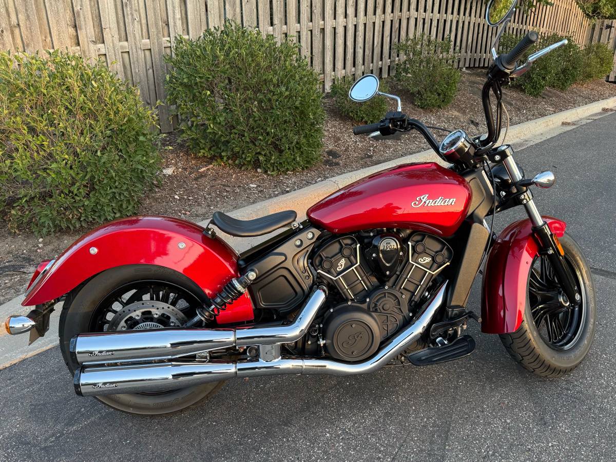 2021 Indian, Import USA — Foto 3 z 6