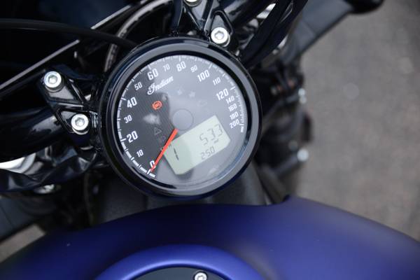 2024 Indian, blau, Import USA — Foto 6 z 6