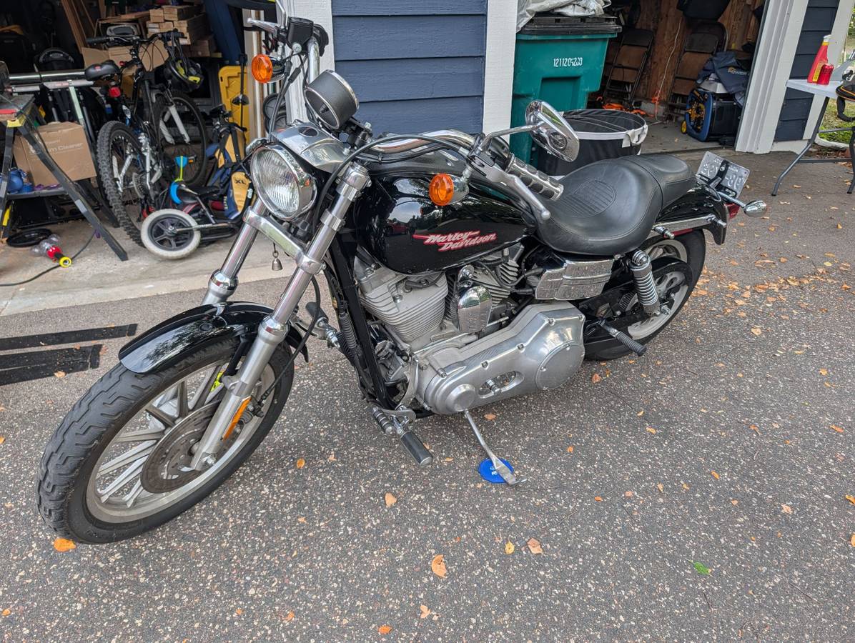 2004 Harley-Davidson, Import USA — Foto 1