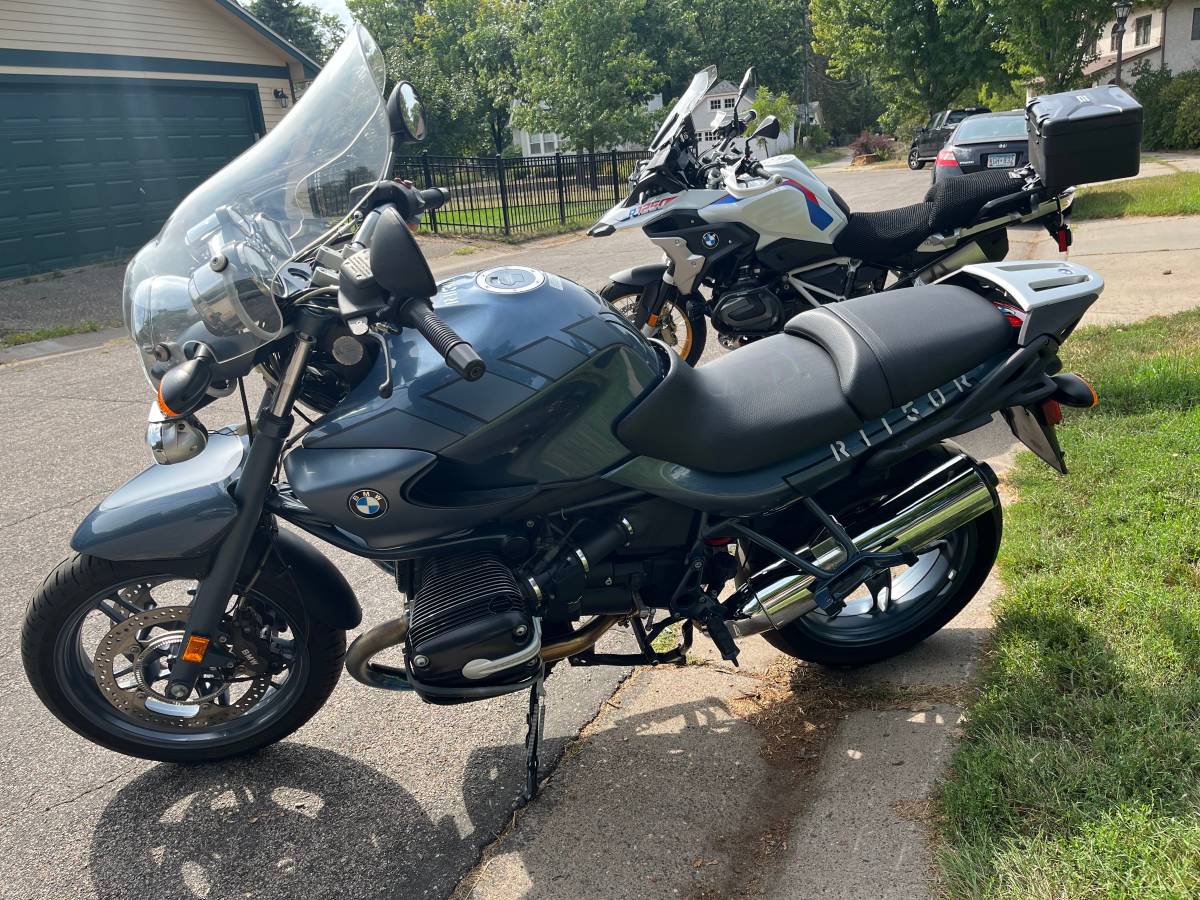 2004 BMW, Import USA — Foto 7 z 12