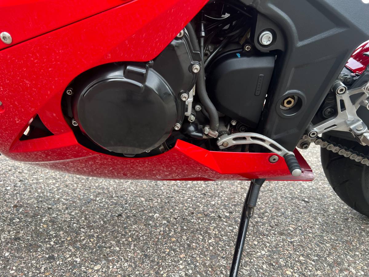 2004 Triumph, Import USA — Foto 8 z 11