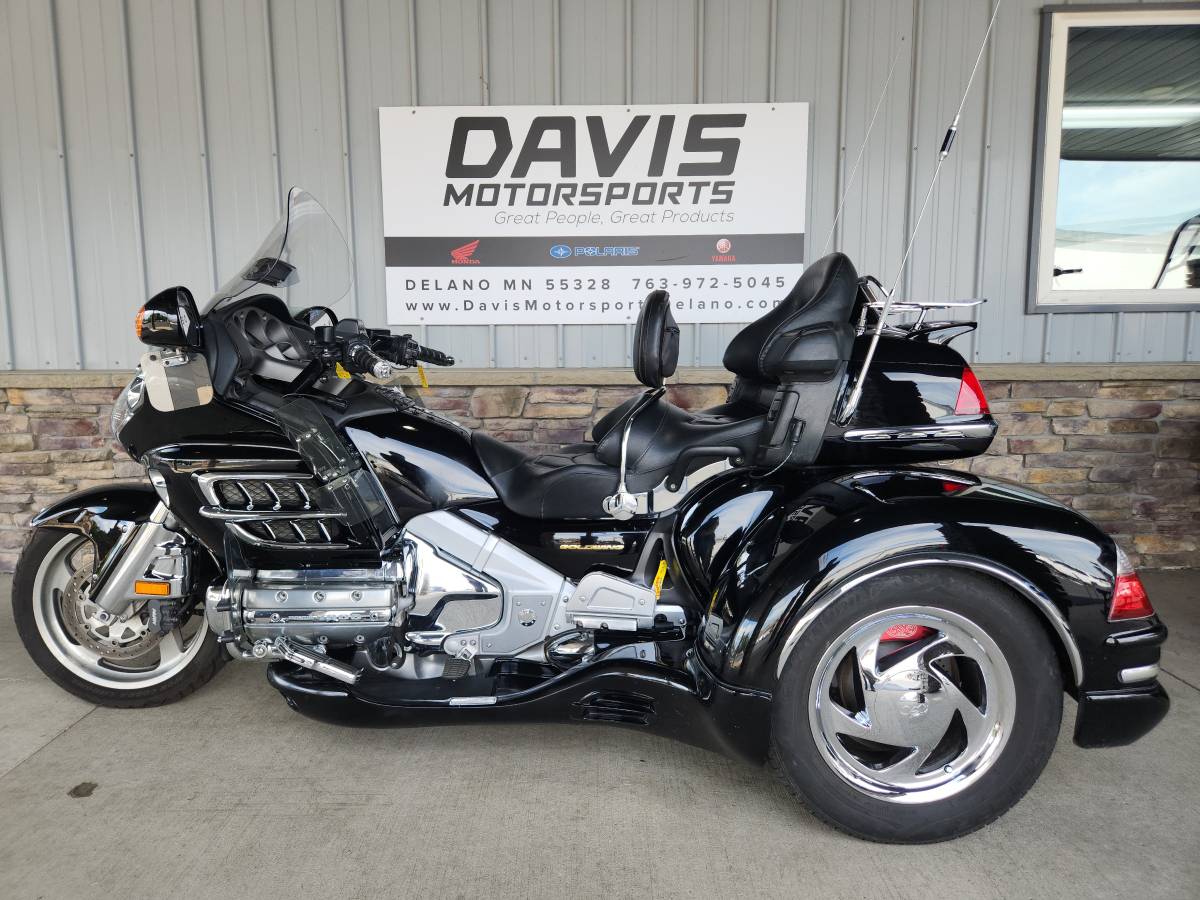 Harley-Davidson, gold, Import USA — Foto 2 z 12