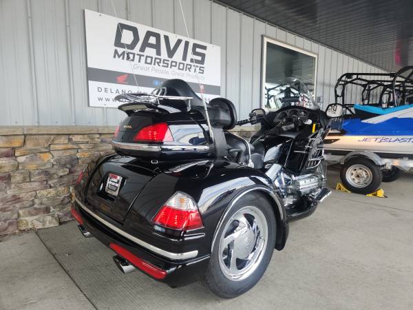 Harley-Davidson, gold, Import USA — Foto 5 z 12